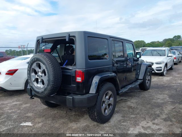 1C4BJWEG3GL165452 Jeep Wrangler Unlimited Sahara