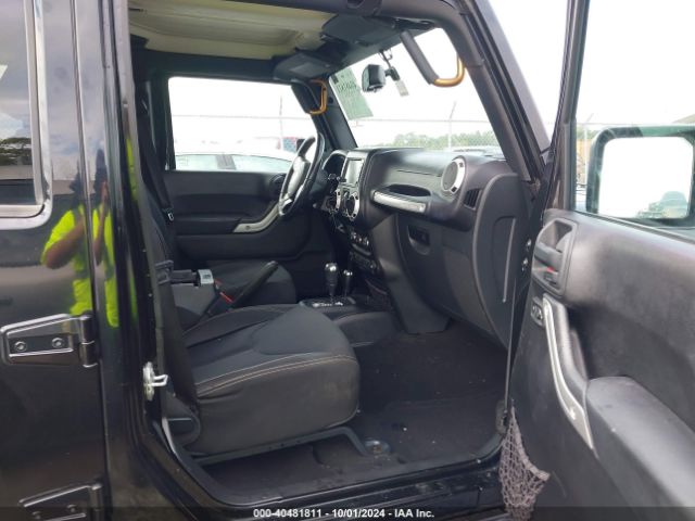 1C4BJWEG3GL165452 Jeep Wrangler Unlimited Sahara