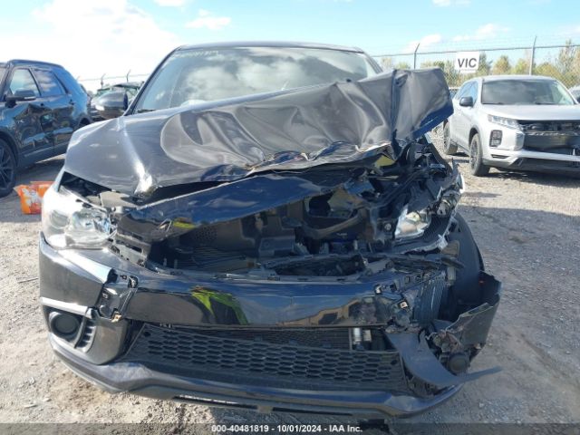 JA4AP3AU4JZ014462 Mitsubishi Outlander Sport 2.0 Es