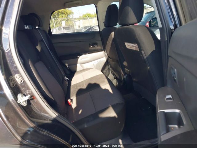JA4AP3AU4JZ014462 Mitsubishi Outlander Sport 2.0 Es