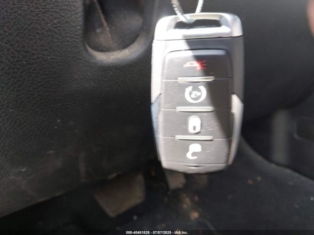 2021 RAM 1500 1C6RREFT4MN658626 Photo 10