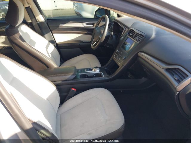 3FA6P0HD8LR255311 Ford FUSION SE