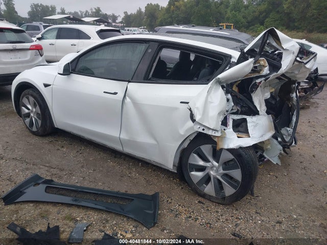 2022 TESLA MODEL Y 7SAYGAEE9NF524350 Photo 2