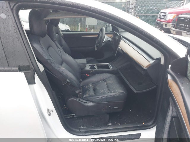 2022 TESLA MODEL Y 7SAYGAEE9NF524350 Photo 4