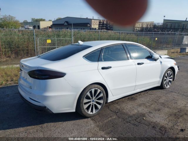 3FA6P0T93LR247572 Ford FUSION SE