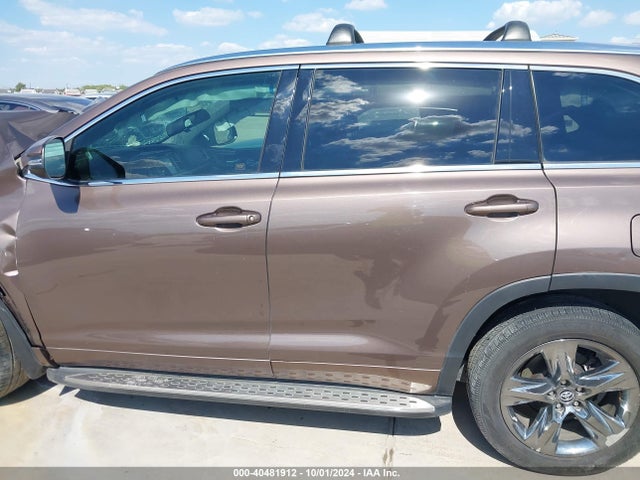 Toyota Highlander Limited Platinum 2017 5TDYZRFH2HS211400 Image 15