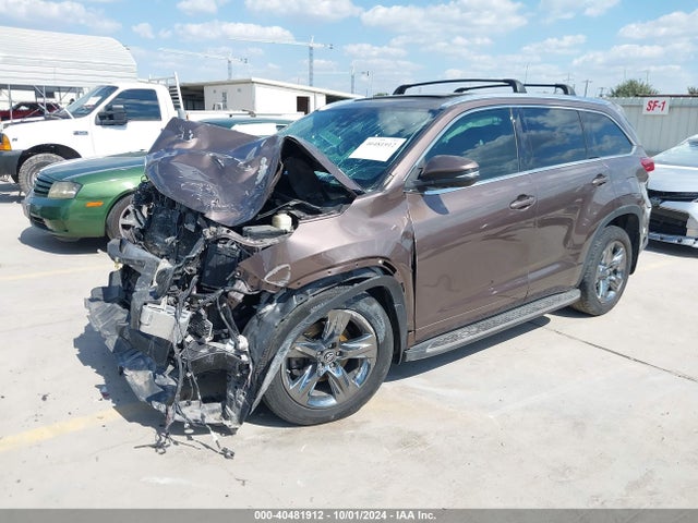 Toyota Highlander Limited Platinum 2017 5TDYZRFH2HS211400 Image 2