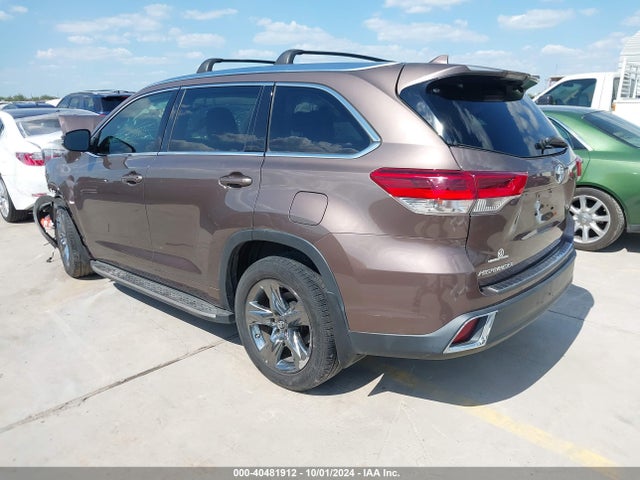 Toyota Highlander Limited Platinum 2017 5TDYZRFH2HS211400 Image 3