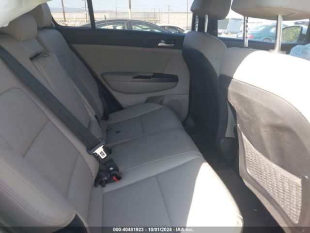 KNDP63AC0M7886860 KIA SPORTAGE S