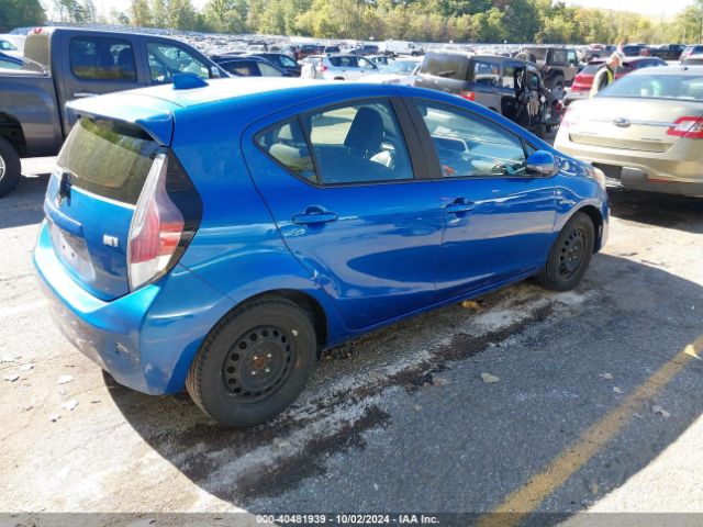JTDKDTB38F1087106 Toyota Prius C Two