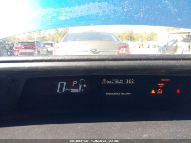 JTDKDTB38F1087106 Toyota Prius C Two