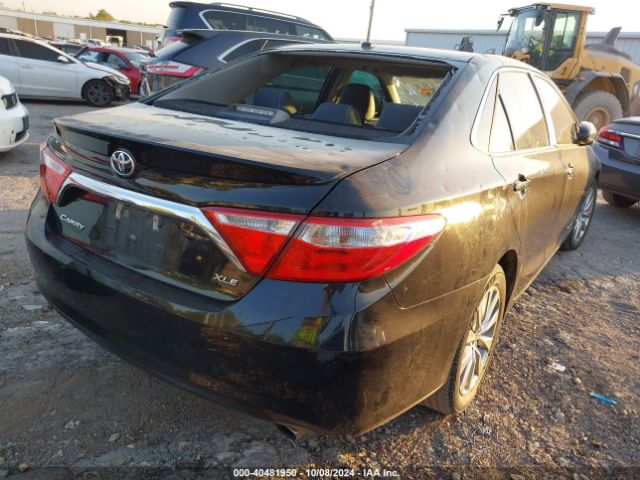4T1BF1FK2FU922093 Toyota CAMRY XLE