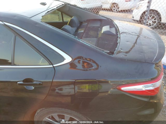 4T1BF1FK2FU922093 Toyota CAMRY XLE