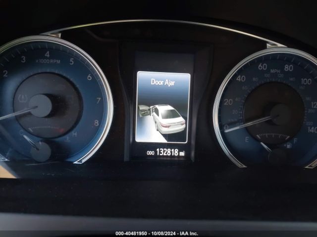 4T1BF1FK2FU922093 Toyota CAMRY XLE