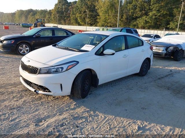 KIA FORTE LX 2017 3KPFK4A77HE065549 Image 2