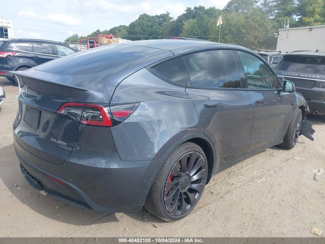2022 TESLA MODEL Y 7SAYGDEF9NF368188 Photo 3