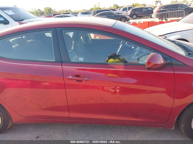 Hyundai ELANTRA SE 2016 5NPDH4AEXGH705218 Image 13