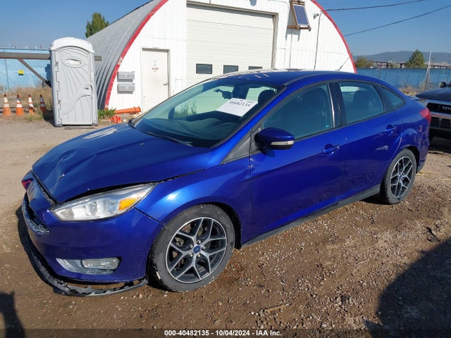 Ford FOCUS SE 2015 1FADP3F25FL267980 Image 2