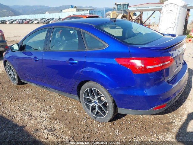 Ford FOCUS SE 2015 1FADP3F25FL267980 Image 3