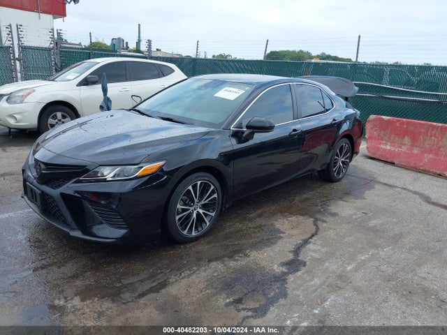 Toyota CAMRY SE 2020 4T1G11AKXLU964938 Image 2