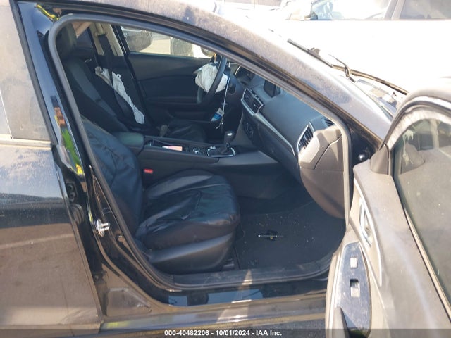 3MZBN1U7XHM119560 Mazda Mazda3 Sport