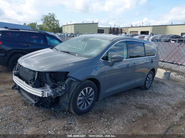2C4RC1L78NR126679 Chrysler Pacifica Hybrid Touring L