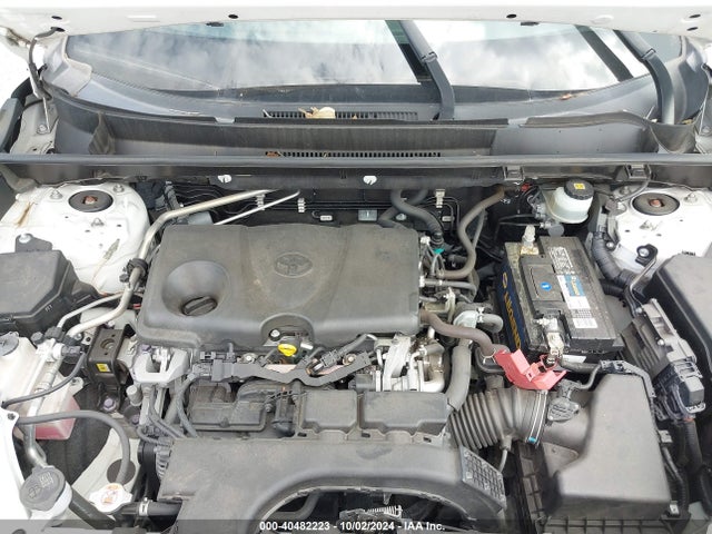 Toyota RAV4 LE 2019 JTMK1RFV1KD005586 Image 10