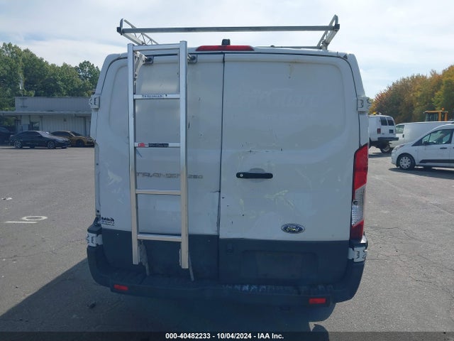 Ford Transit-250 2019 1FTYR2ZM0KKA30570 Image 16