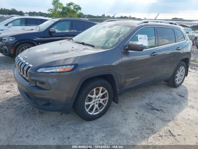 1C4PJMCB2GW143457 Jeep Cherokee Latitude
