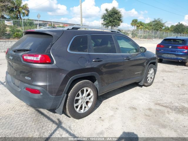 1C4PJMCB2GW143457 Jeep Cherokee Latitude