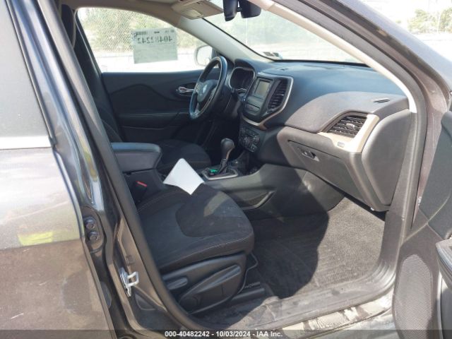 1C4PJMCB2GW143457 Jeep Cherokee Latitude
