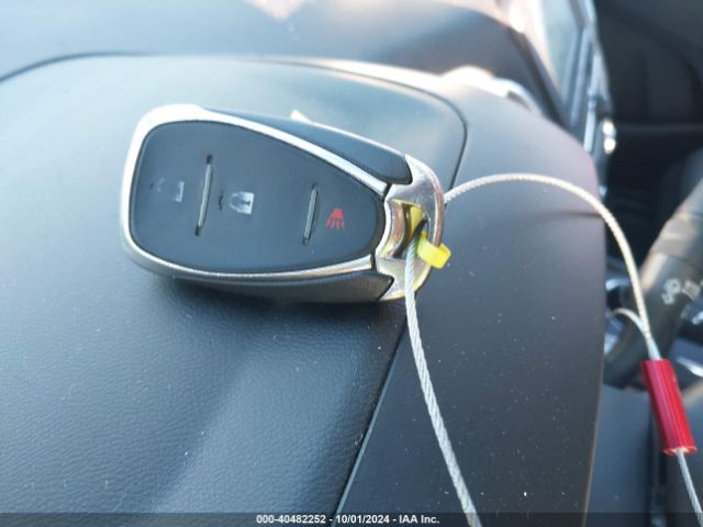3GNAXJEV1JS550500 Chevrolet EQUINOX LT