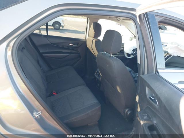3GNAXJEV1JS550500 Chevrolet EQUINOX LT
