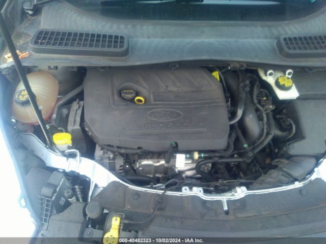 1FMCU9GD8HUD14672 Ford ESCAPE SE