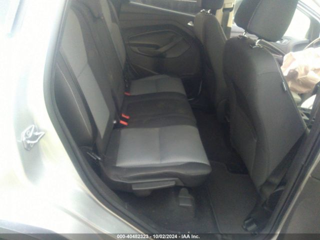 1FMCU9GD8HUD14672 Ford ESCAPE SE
