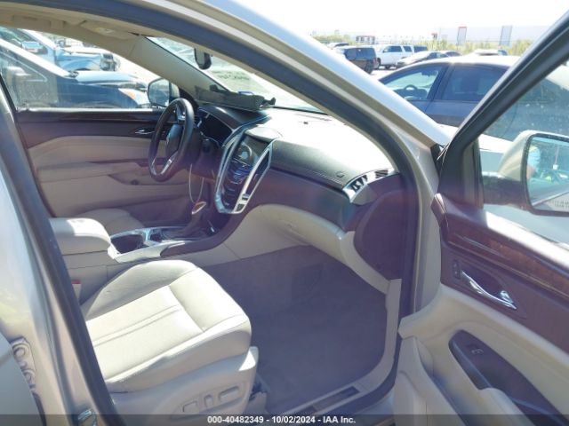 3GYFNBE33GS529742 Cadillac Srx Luxury Collection