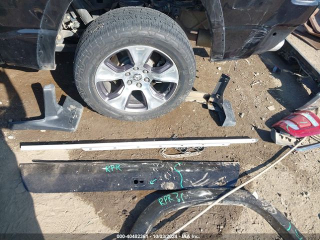 1C6SRFJT4KN595801 RAM 1500 Laramie  4x4 5'7 Box
