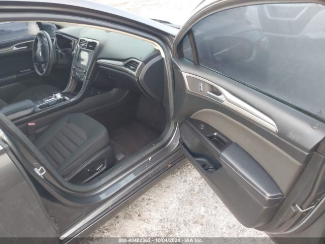3FA6P0H78HR219443 Ford FUSION SE
