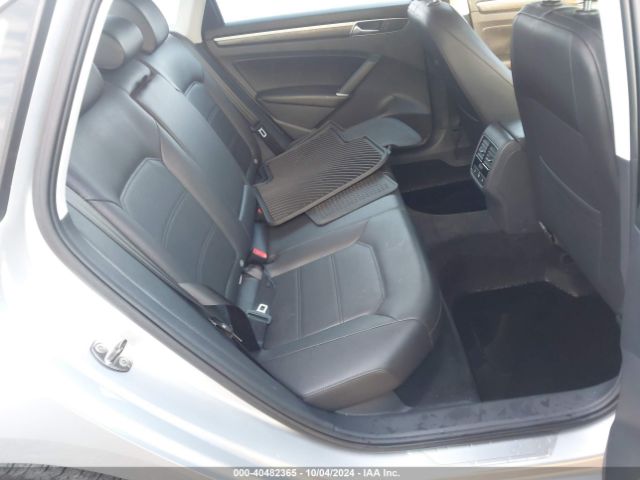 1VWGT7A34HC040712 Volkswagen Passat 1.8t Se