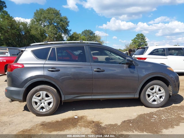 Toyota RAV4 LE 2014 JTMZFREV9EJ015502 Image 13