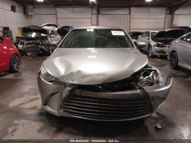 4T1BD1FK2HU205573 Toyota Camry Hybrid Le