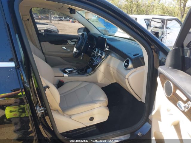 WDC0G4KB0GF083562 Mercedes-Benz Glc 300 4matic