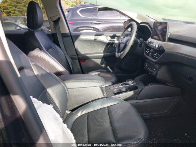 1FMCU9H93LUA64616 Ford ESCAPE SEL