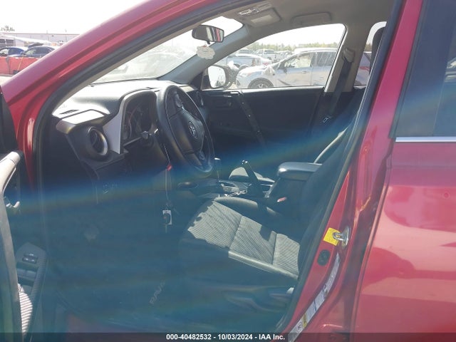 Toyota RAV4 LE 2014 2T3BFREV7EW159620 Image 5