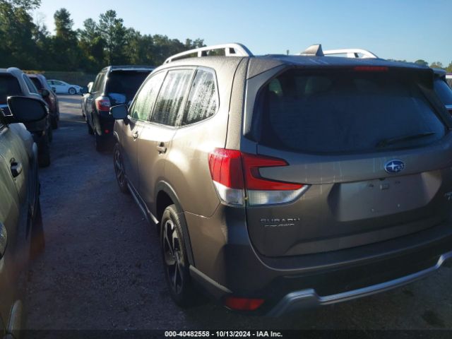 JF2SKARC6NH487513 Subaru Forester Touring
