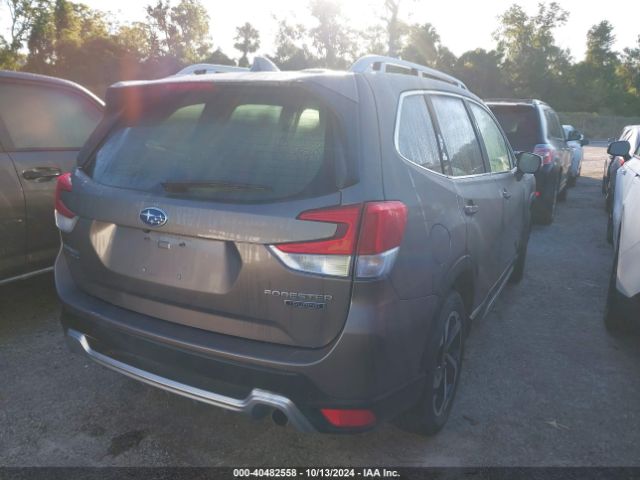 JF2SKARC6NH487513 Subaru Forester Touring