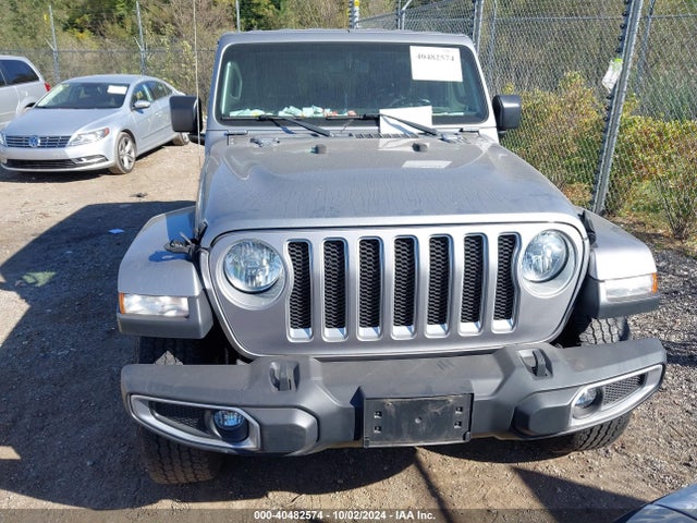 1C4HJXEN8JW332554 Jeep Wrangler Unlimited Sahara 4x4