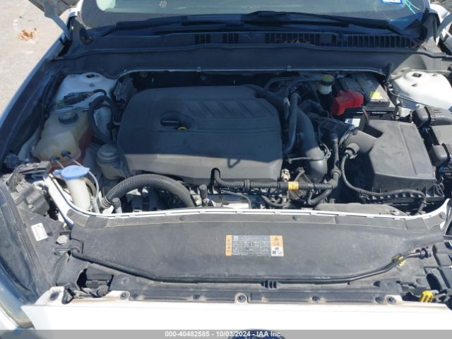 3FA6P0HD5FR205745 Ford FUSION SE