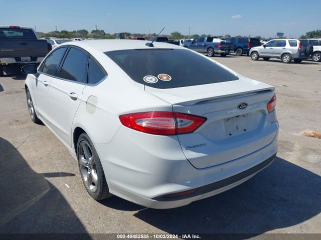 3FA6P0HD5FR205745 Ford FUSION SE