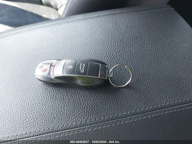 2013 PORSCHE CAYENNE WP1AF2A26DLA23364 Photo 10